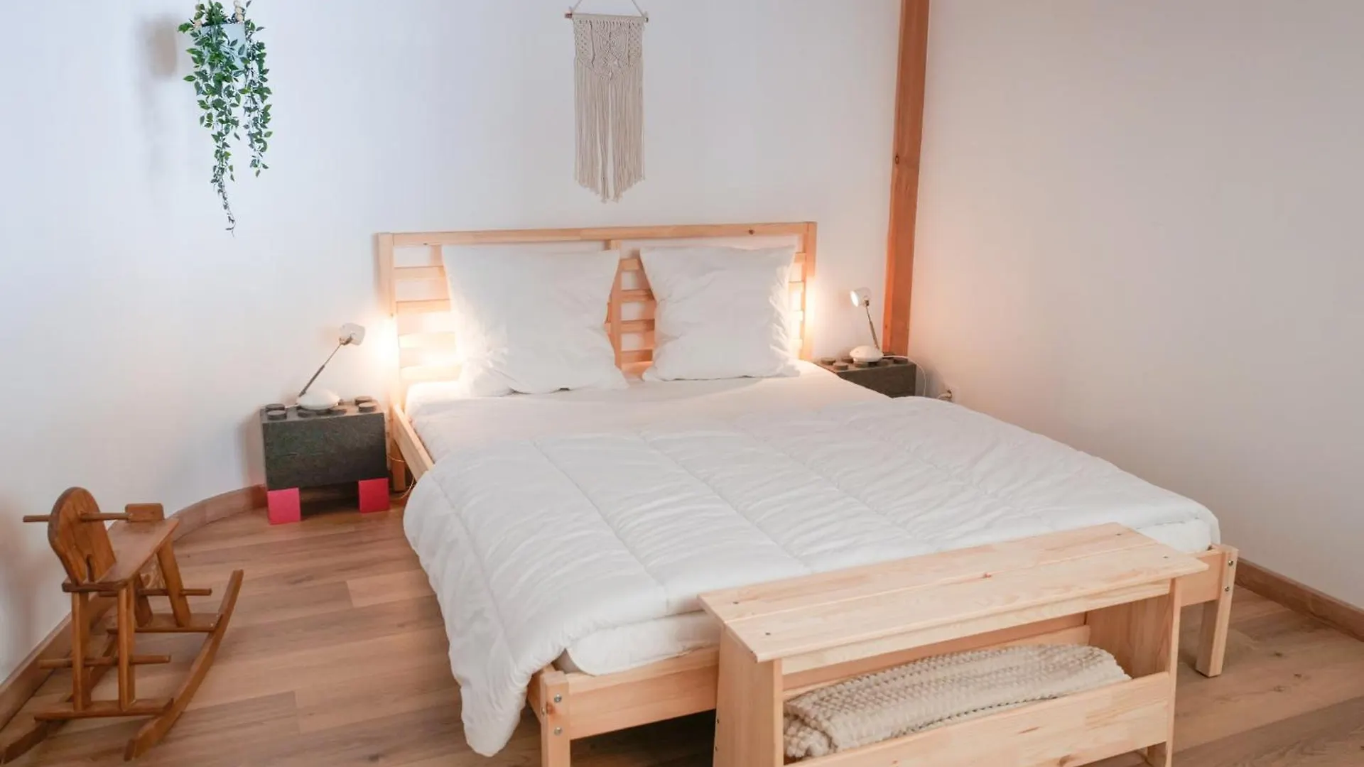Anouste Lou Bercail - Cocon Entierement Renove Avec Vue Sur La Montagne Apartman Campan Franciaország